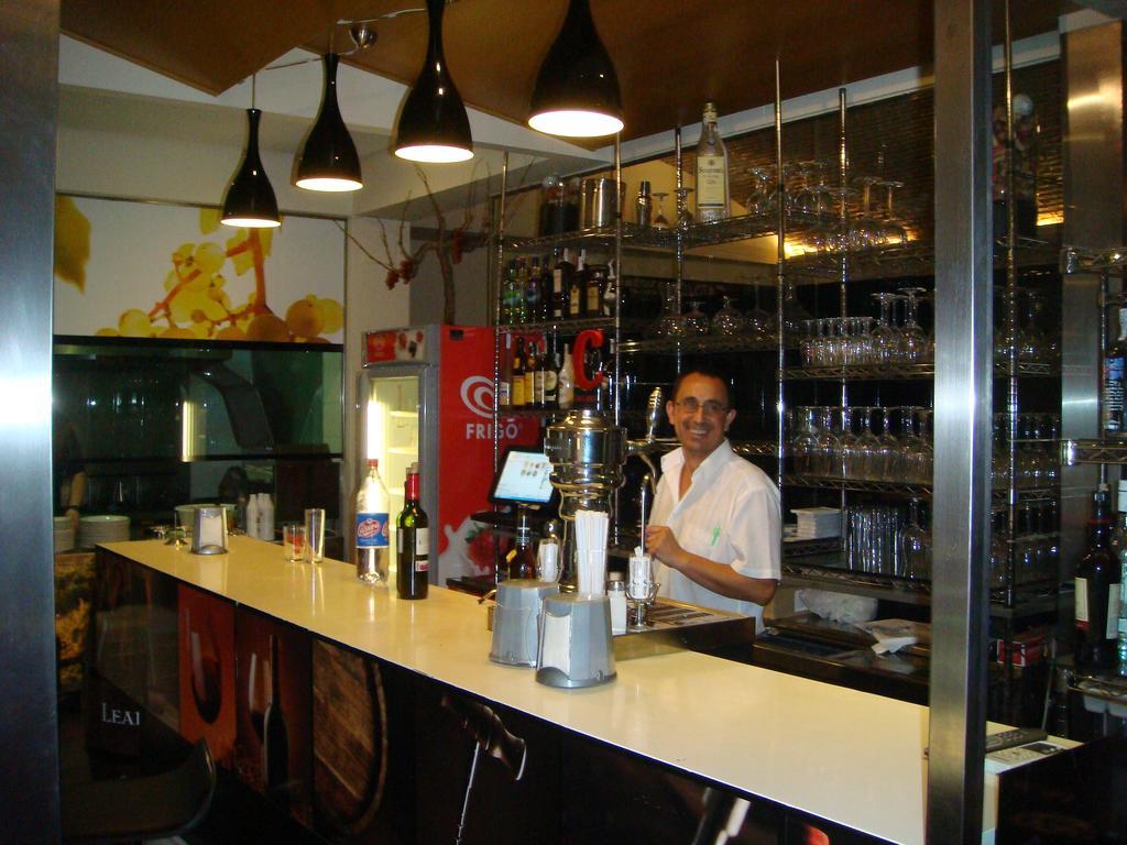 Hotel Leon Tierra De Vinos La Palma Del Condado Luaran gambar