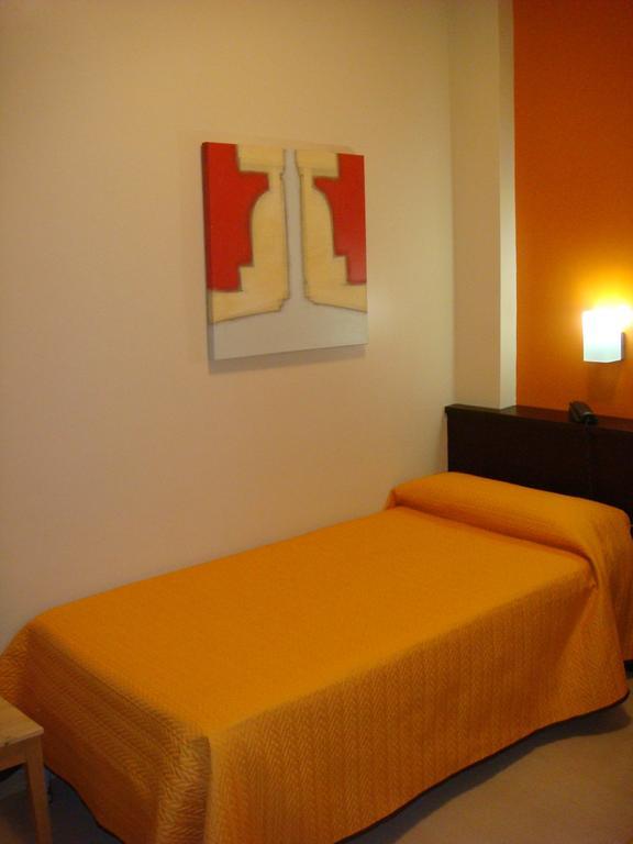 Hotel Leon Tierra De Vinos La Palma Del Condado Bilik gambar