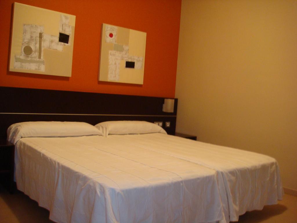 Hotel Leon Tierra De Vinos La Palma Del Condado Bilik gambar