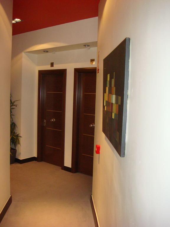 Hotel Leon Tierra De Vinos La Palma Del Condado Luaran gambar