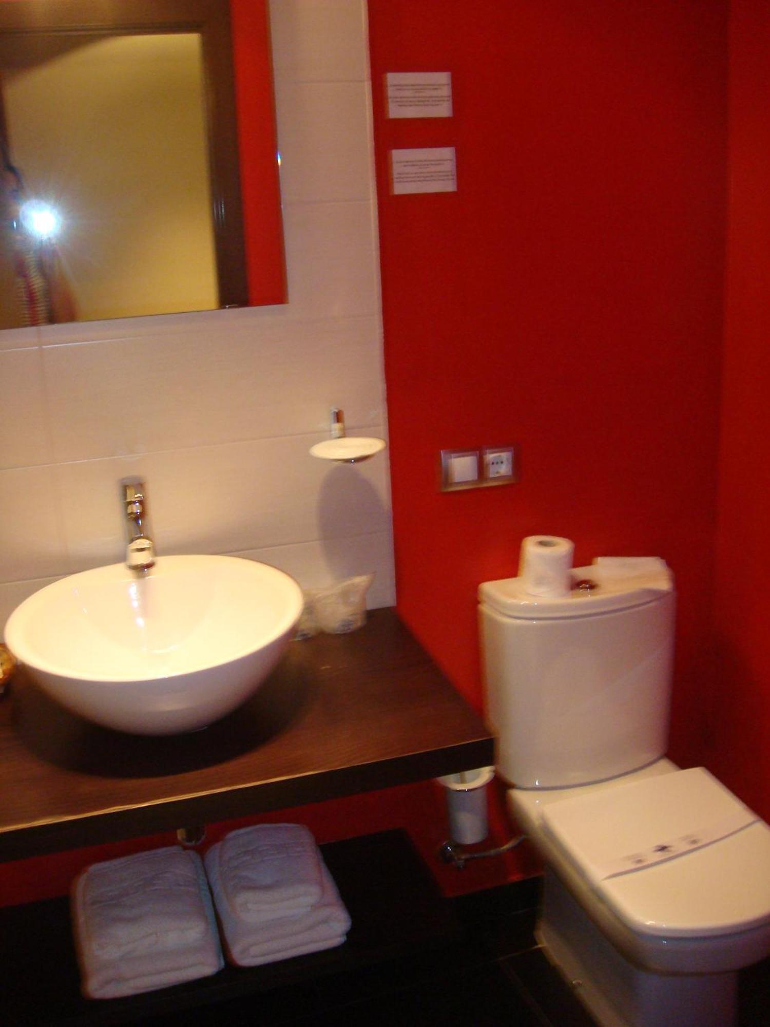 Hotel Leon Tierra De Vinos La Palma Del Condado Bilik gambar